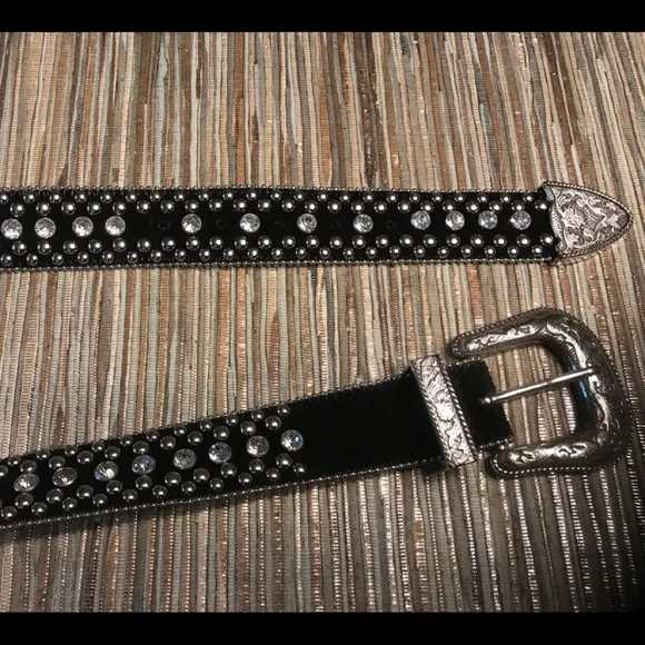 Y2K GUESS Sparkly Rhinestone Letter G Silver Buckle Black Leather Belt Small GUESS® Reversible Rhinestone G-Buckle Belt main image 2